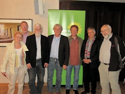 Foto von links: Imtraud Wahlers, Kreisgeschäftsführer Ulrich Wahlers, Kreisvorstandssprecher Leo Neydek, Dr. Bernd Paffrath, Dr. Dr. Rahim Schmidt, MdL, Dr. Jürgen Gauer